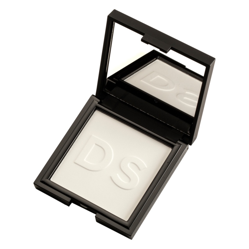 Daniel Sandler Invisible Veil Blotting Powder