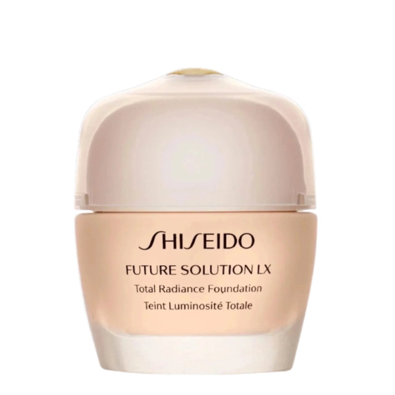 Shiseido Future Solution LX Total Radiance Foundation SPF15