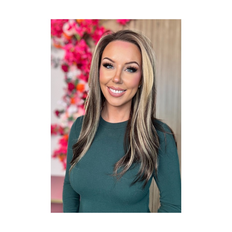 *Mama Sue (Brunette with Highlights) Petite